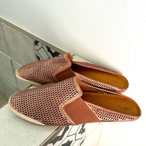 Frye mule slides rose gold new no tags